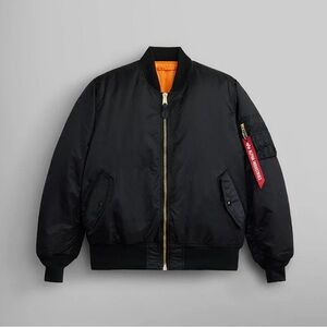 ALPHA INDUSTRIES BOMBER JACKET